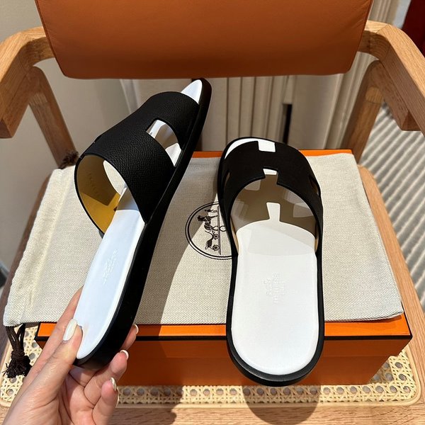 에르메스 이즈미르 샌들 슬리퍼 [매장가120만원대]