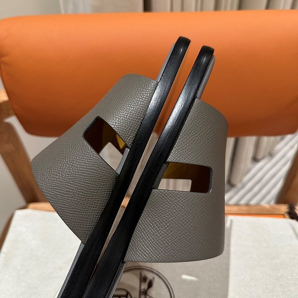 에르메스 이즈미르 샌들 슬리퍼 [매장가120만원대]