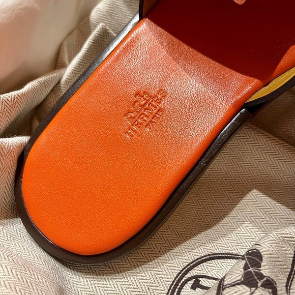 에르메스 이즈미르 샌들 슬리퍼 [매장가120만원대]