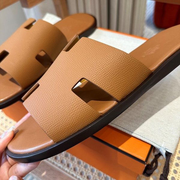 에르메스 이즈미르 샌들 슬리퍼 [매장가120만원대]