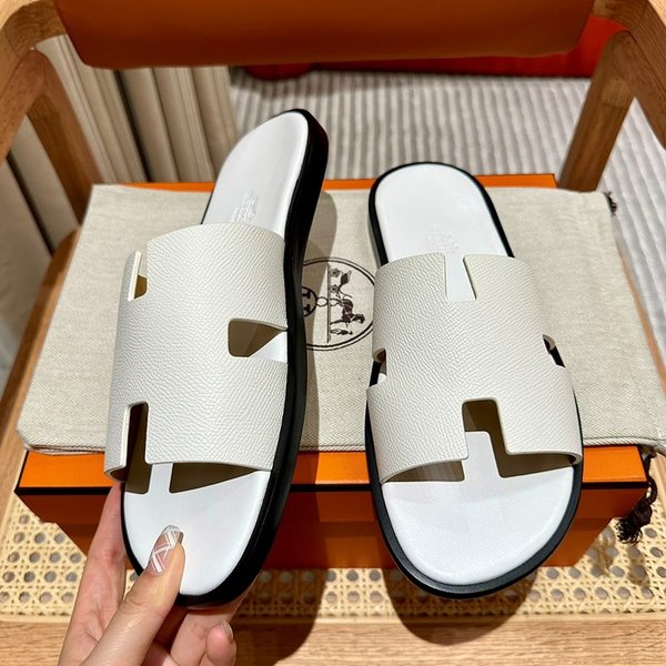 에르메스 이즈미르 샌들 슬리퍼 [매장가120만원대]