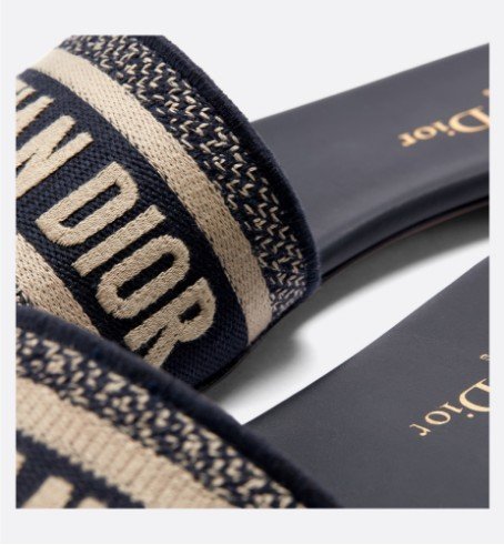 디올 DWAY 뮬 슬리퍼 [매장가110만원대]