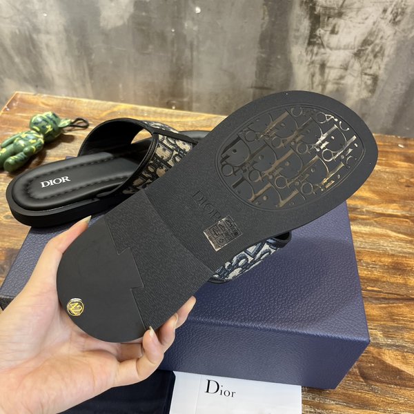 Dior 디올 클래식 에버그린 샌들 슬리퍼 / 오블리크 [매장가135만원대]
