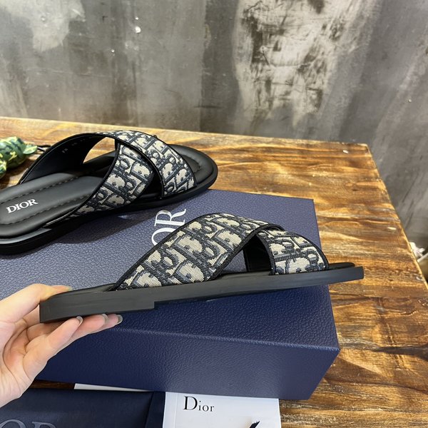 Dior 디올 아쿠아 샌들 오블리크 슬리퍼 / 오블리크 [매장가135만원대]