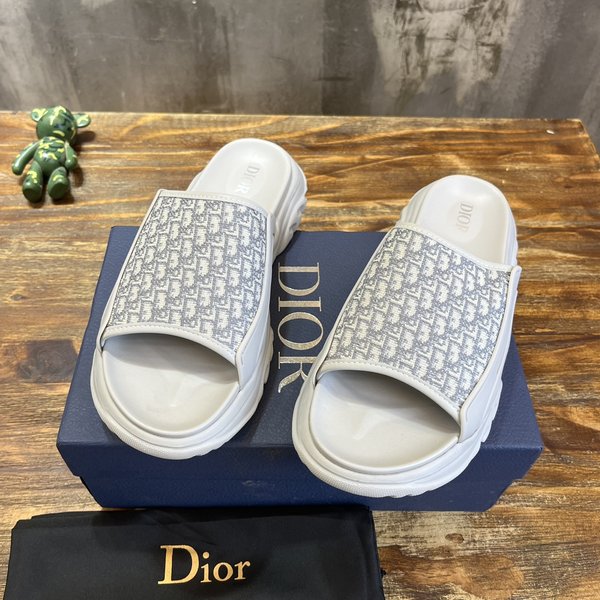 타운 샌들 / 그레이 러버 베이지 [매장가120만원대]