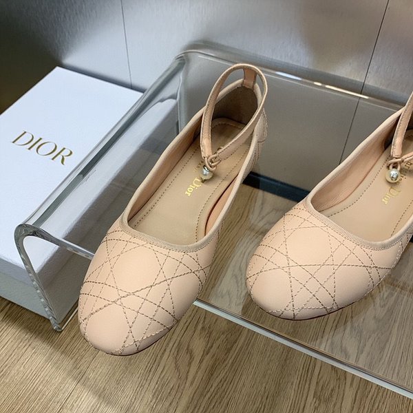 디올 까나쥬 발레리나 슈즈 [매장가 330만원대]