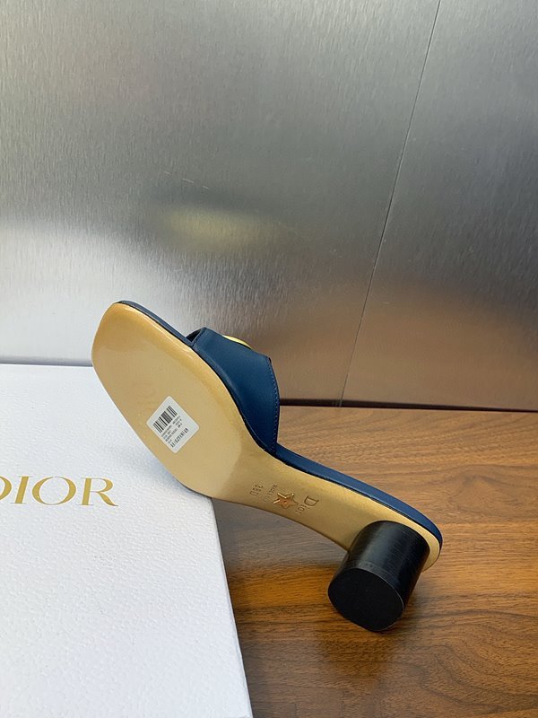 디올 Forever 뮬 슬리퍼(1.5CM/4.5CM)[매장가 300만원대]