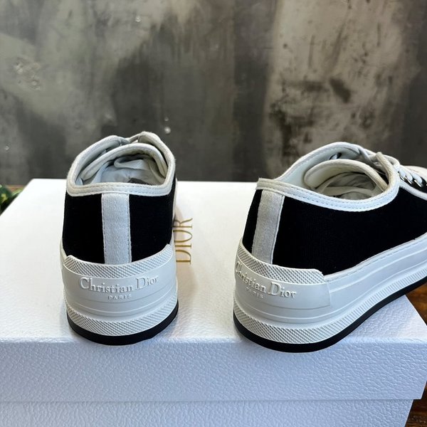디올 WALK'N'DIOR 플랫폼 스니커즈 블랙 코튼 캔버스 [매장가 140만원대]