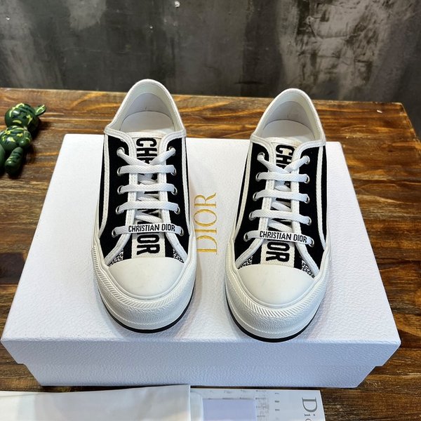 디올 WALK'N'DIOR 플랫폼 스니커즈 블랙 코튼 캔버스 [매장가 140만원대]