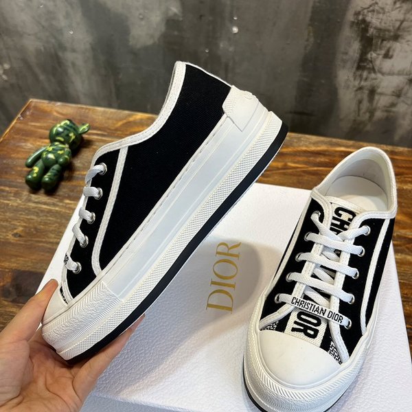 디올 WALK'N'DIOR 플랫폼 스니커즈 블랙 코튼 캔버스 [매장가 140만원대]