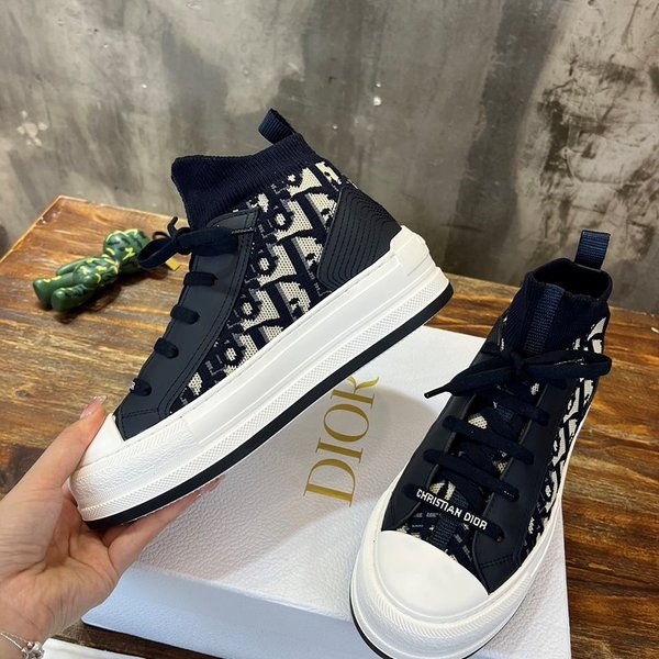 디올 WALK'N'DIOR 플랫폼 스니커즈 딥블루 테크니컬 메시 [매장가 170만원대]