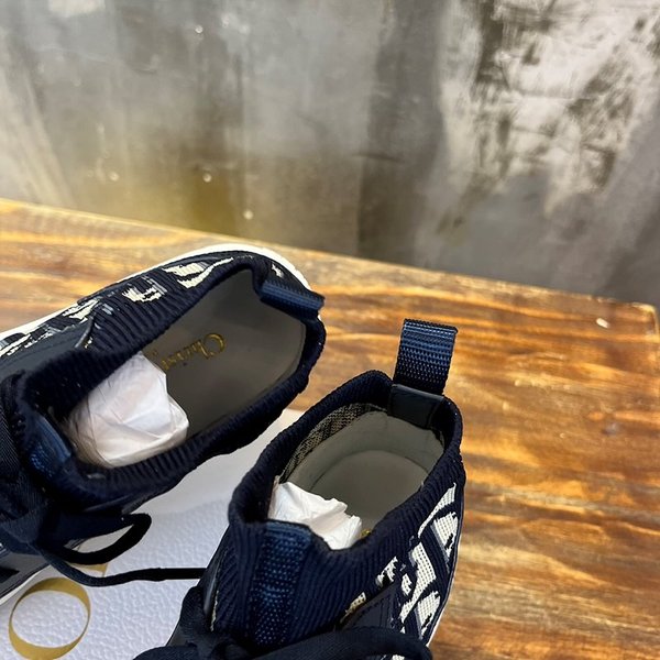 디올 WALK'N'DIOR 플랫폼 스니커즈 딥블루 테크니컬 메시 [매장가 170만원대]