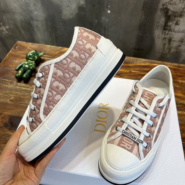 디올 WALK'N'DIOR 플랫폼 스니커즈 누드 [매장가 150만원대]