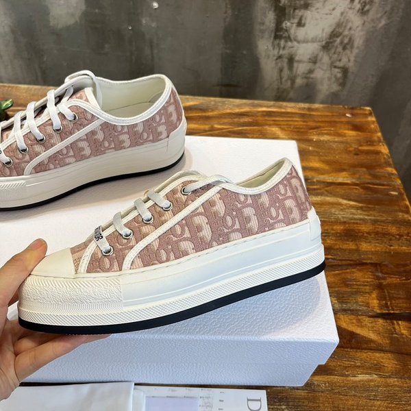 디올 WALK'N'DIOR 플랫폼 스니커즈 누드 [매장가 150만원대]