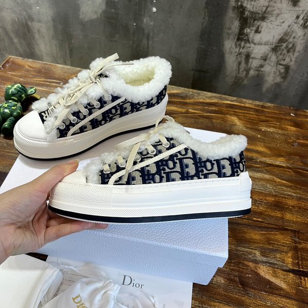 디올 WALK'N'DIOR 플랫폼 스니커즈 딥블루&화이트 [매장가 160만원대]