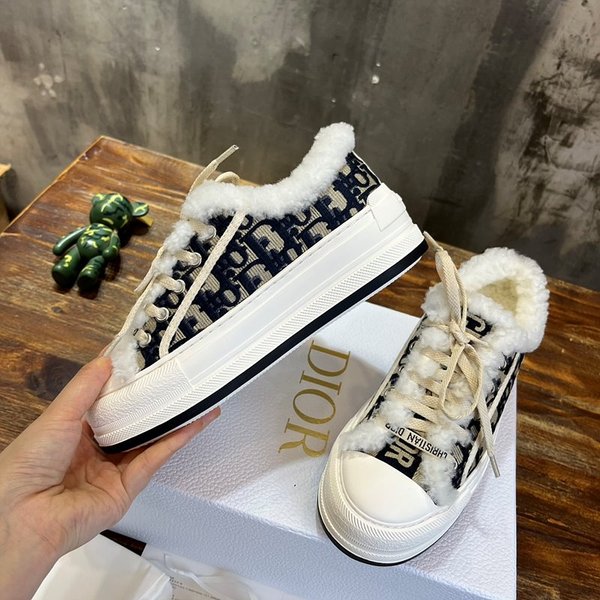 디올 WALK'N'DIOR 플랫폼 스니커즈 딥블루&화이트 [매장가 160만원대]