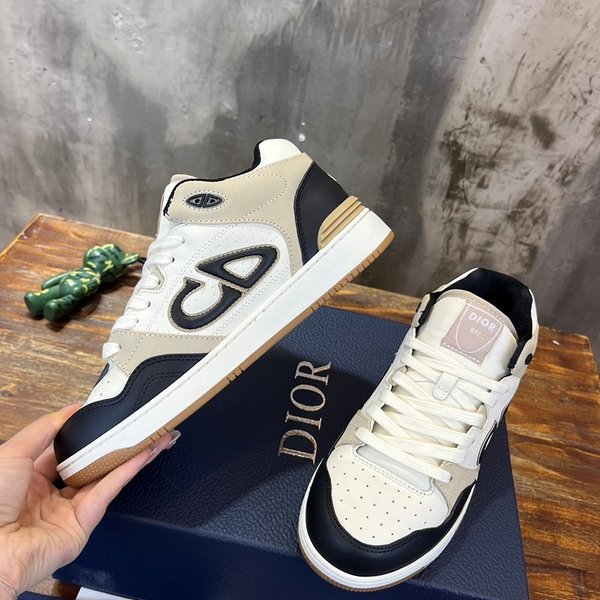 디올 B57 미드탑 스니커즈 블랙&크림 [매장가 180만원대]