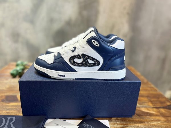디올 B57 미드탑 스니커즈 네이비&화이트 [매장가 180만원대]