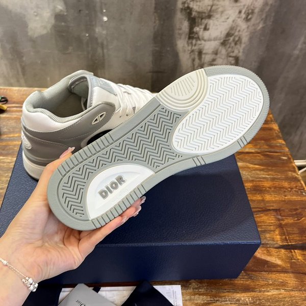 디올 B57 미드탑 스니커즈 그레이&화이트 [매장가 180만원대]