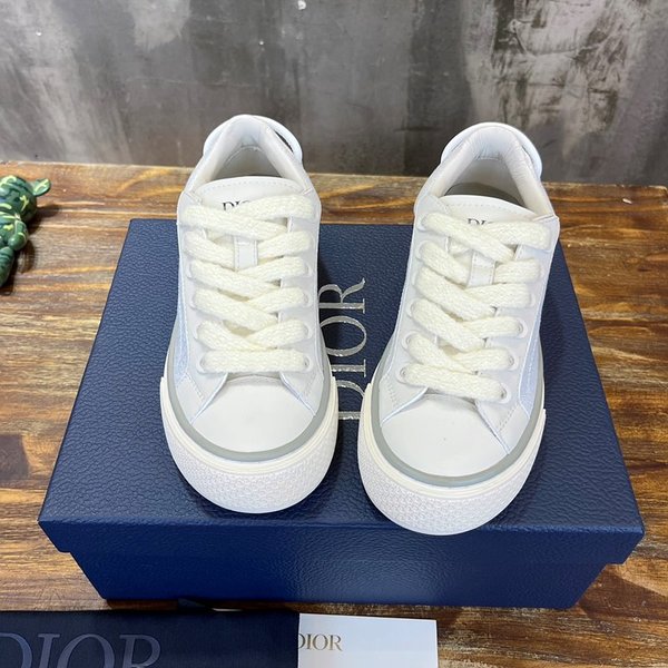 디올 B33 스니커즈 화이트 스무스 [매장가 140만원대]