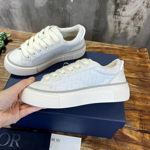 디올 B33 스니커즈 화이트 스무스 [매장가 140만원대]