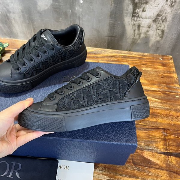 디올 B33 스니커즈 블랙 스무스 입체 자수 [매장가 230만원대]