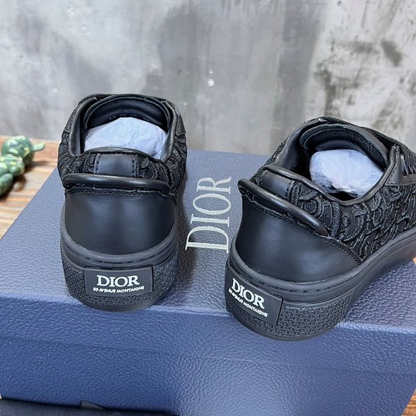 디올 B33 스니커즈 블랙 스무스 입체 자수 [매장가 230만원대]
