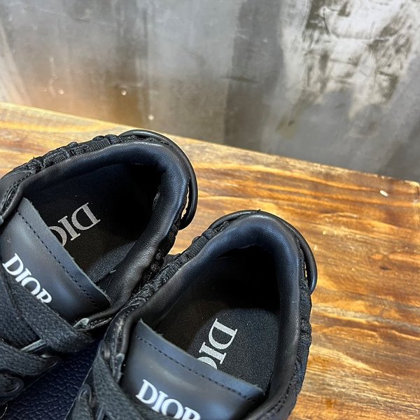 디올 B33 스니커즈 블랙 스무스 입체 자수 [매장가 230만원대]