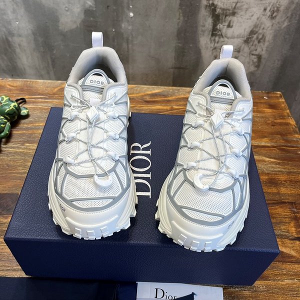 디올 B31 러너 스니커즈 화이트 [매장가 150만원대]
