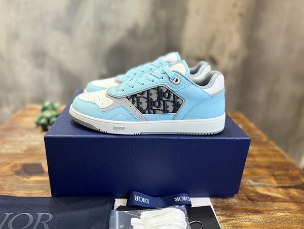 디올 B27 로우탑 스니커즈 라이트 블루&크림 [매장가 150만원대]