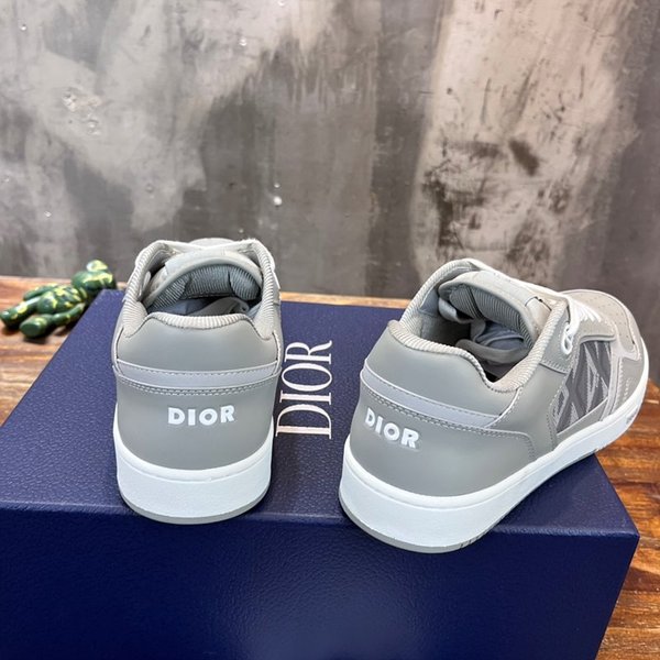 디올 B27 로우탑 스니커즈 그레이 스무스 [매장가 150만원대]
