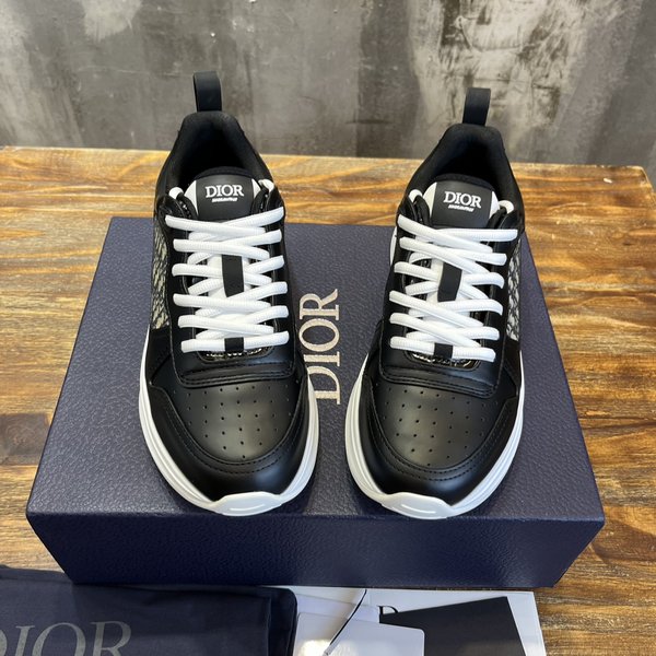 디올 B25 러너 스니커즈 블랙 스무스 [매장가 130만원대]
