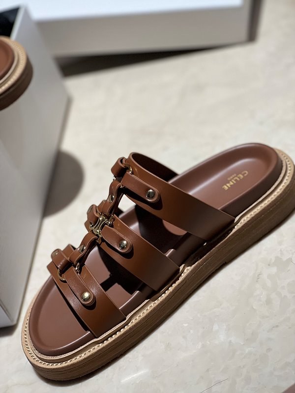 셀린느 티피 슬라이드 [매장가 150만원대]