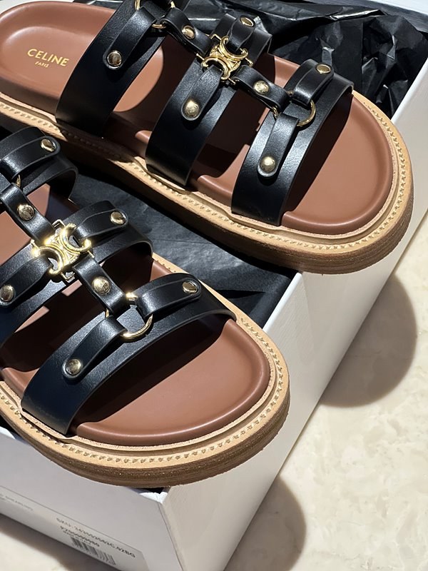 셀린느 티피 슬라이드 [매장가 150만원대]