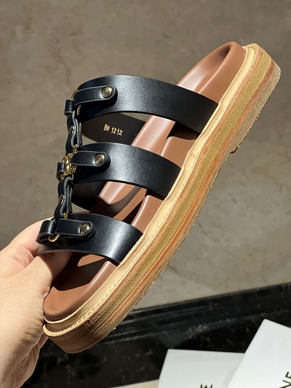 셀린느 티피 슬라이드 [매장가 150만원대]