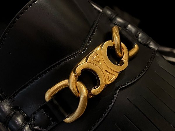 셀린느 로퍼 [매장가 155만원대]