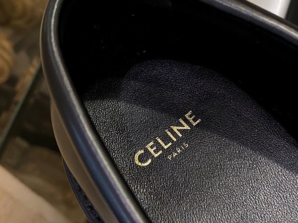 셀린느 로퍼 [매장가 155만원대]