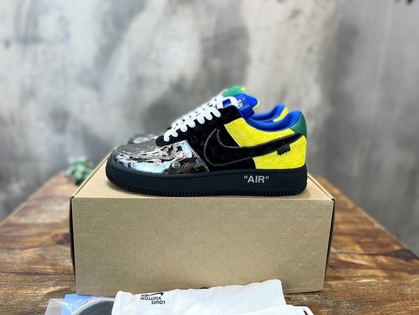 루이비통 X 나이키 에어포스 1 로우 바이 버질 아블로 멧 실버 블랙 [리셀가1350만원대]