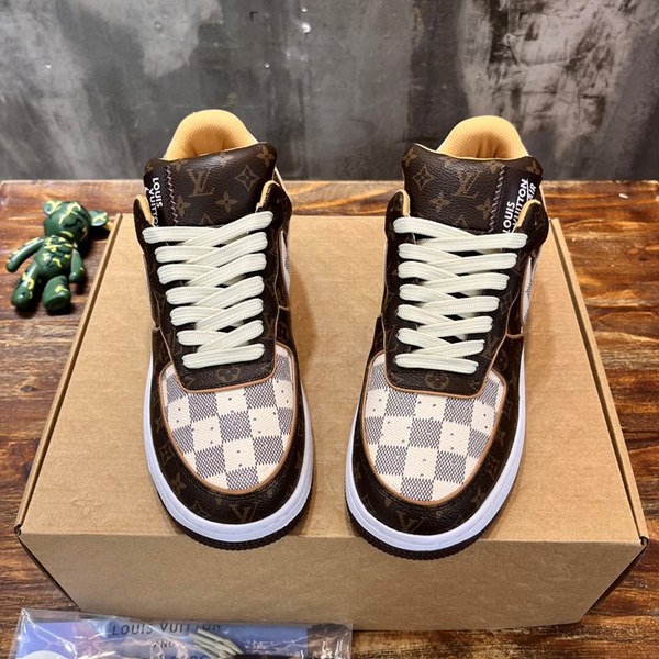 루이비통 X 나이키 에어포스 1 로우 바이 버질 아블로 다미에 [리셀가5억대]