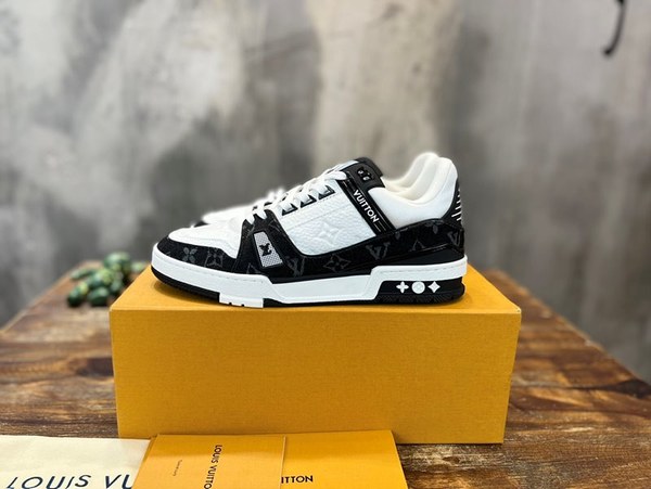 루이비통 LV 트레이너 스니커즈 [매장가 190만원대]