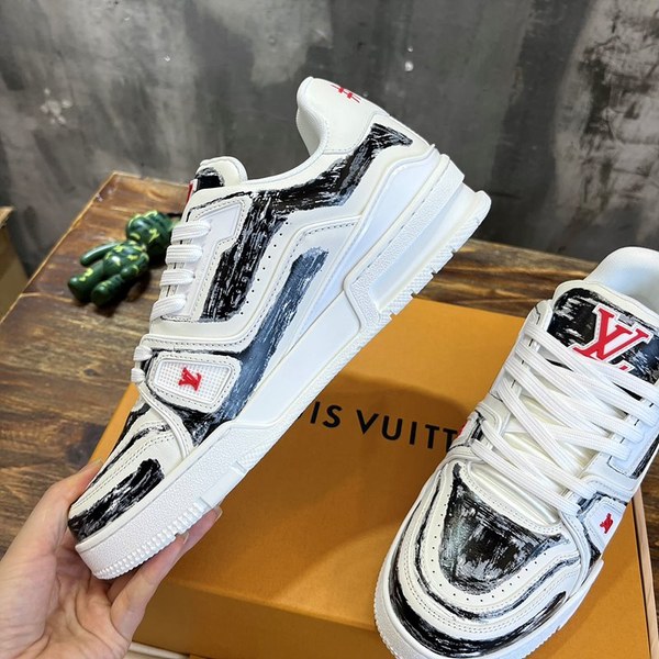 루이비통 LV 트레이너 스니커즈 [매장가 190만원대]