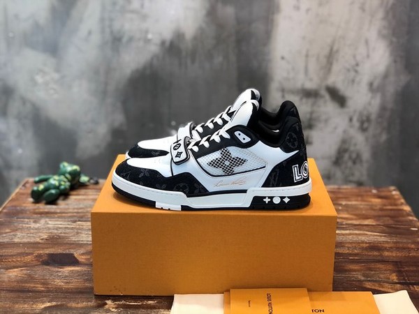 루이비통 LV 트레이너 스니커즈 [매장가 190만원대]