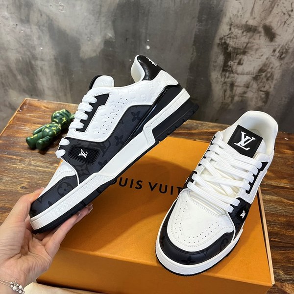 루이비통 LV 트레이너 스니커즈 [매장가 190만원대]