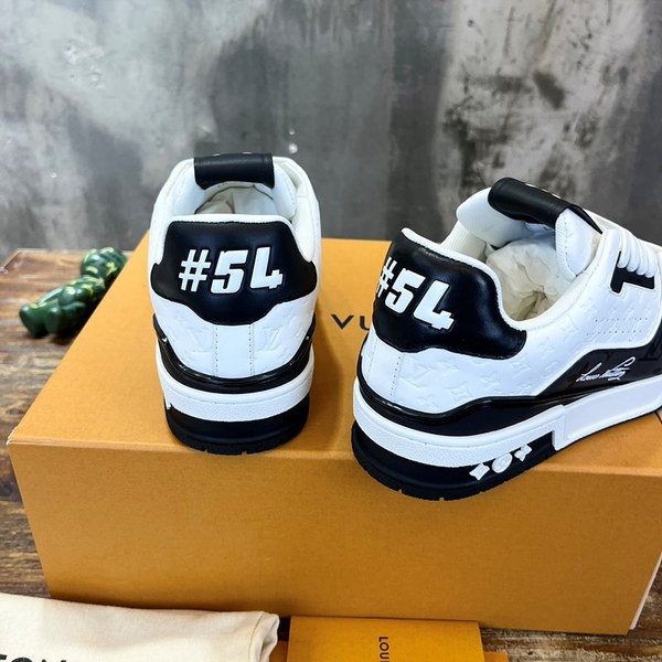 루이비통 LV 트레이너 스니커즈 [매장가 190만원대]