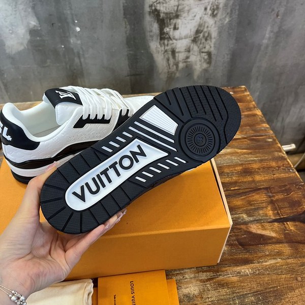 루이비통 LV 트레이너 스니커즈 [매장가 190만원대]