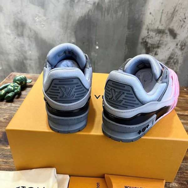 루이비통 LV 트레이너 스니커즈 핑크그라데이션 [매장가 190만원대]