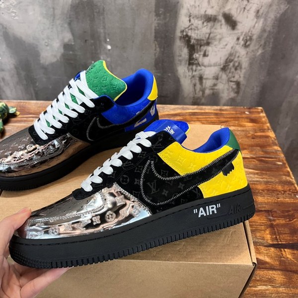 루이비통 X 나이키 에어포스 1 로우 바이 버질 아블로 멧 실버 블랙 [리셀가1350만원대]