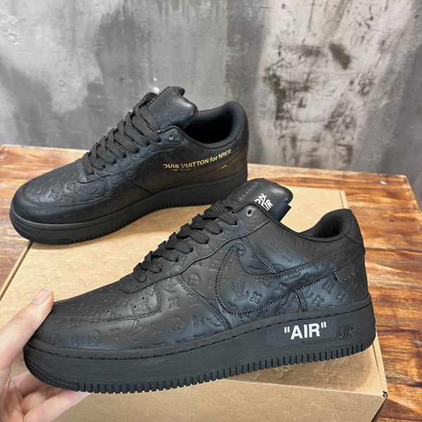 루이비통 X 나이키 에어포스 1 로우 바이 버질 아블로 블랙 [리셀가650만원대]