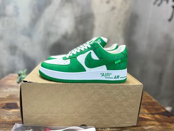 루이비통 X 나이키 에어포스 1 로우 바이 버질 아블로 화이트 짐 그린 [리셀가 500만원대]