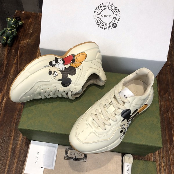 구찌 디즈니 콜라보 미키마우스 스니커즈 [매장가 140만원대]